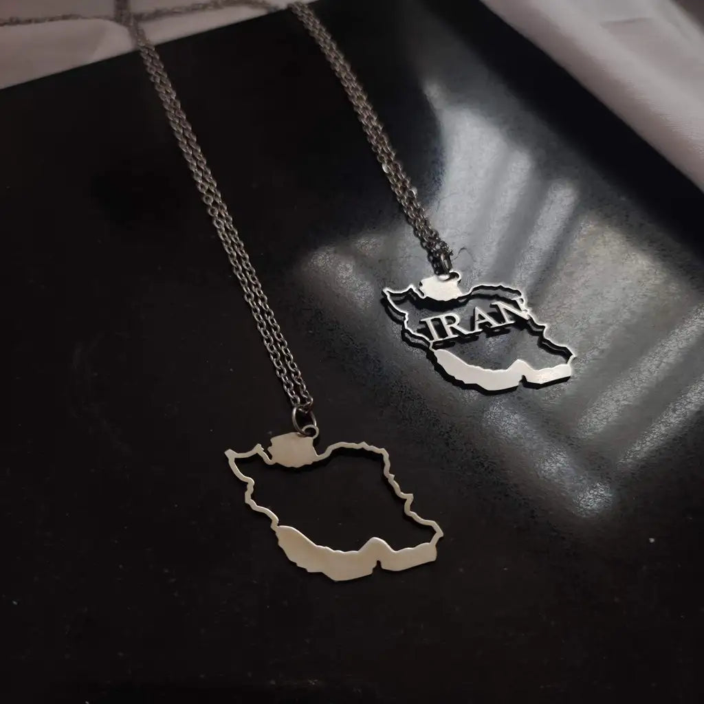 Iran Map pendant  En-text